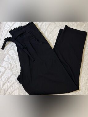 Solo Apparel Black Ruffle Paperbag Waist Tie Front Pants Size M Minimalist Boho